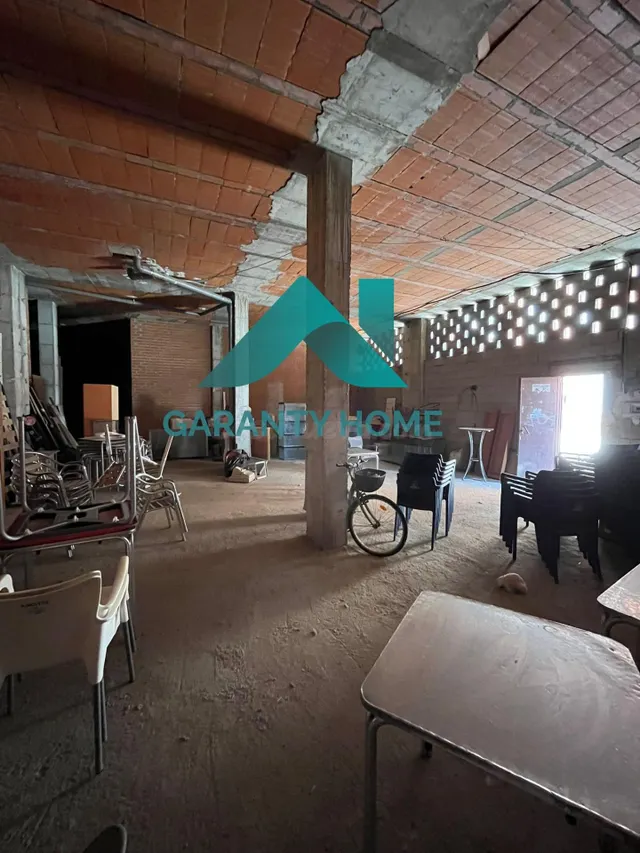 LOCAL COMERCIAL EN VENTA – ZONA AVENIDA DE LA CONSTITUCIÓN, 