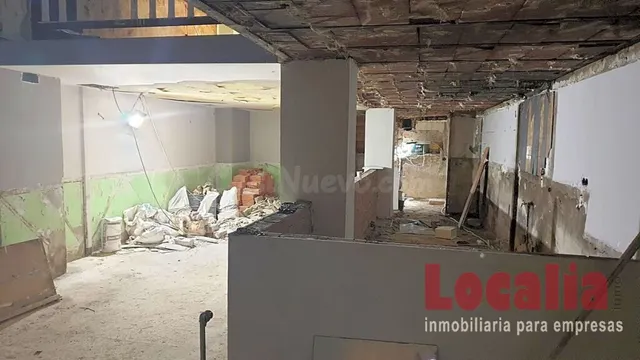 Local comercial u hostelero en calle Santa Lucía