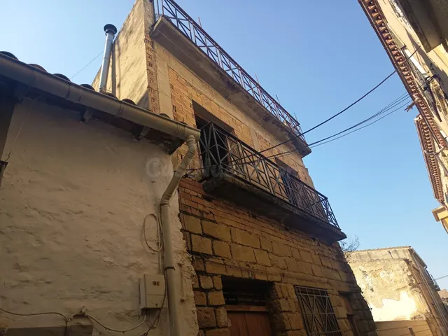 Edificio en Carcastillo. - foto 4
