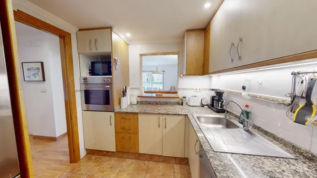 Exclusivo Apartamento de 3 dorm. en Albir — 27