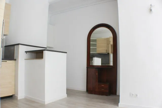 LUMINOSO PISO  IDEAL PARA INVERSORES  RENTABILIDAD 5,56%  EN VERDUN — 6