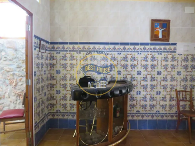 EXCLUSIVA CASA EN EL CASCO ANTIGUO DE MONTESA — 23