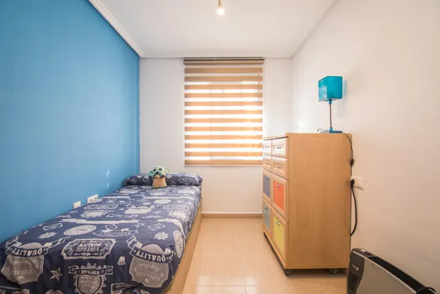 CHALET PAREADO A UN PASO DEL CAMPO DE GOLF CON 5 habitaciones 3 BAÑOS — 23