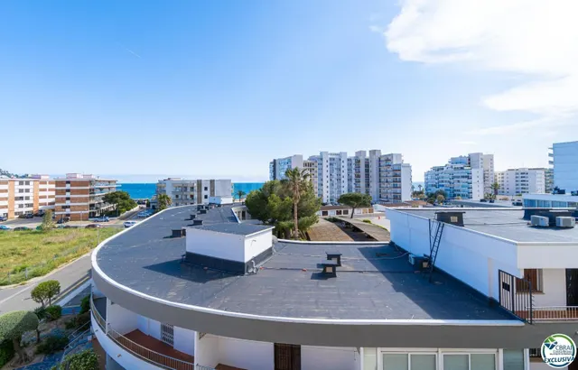 Apartamento en perfecto estado con un dormitorio y vistas al - foto 2
