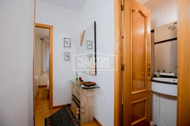 PISO EN VENTA  3 habitaciones, TERRAZA, PARKING Y TRASTERO — 13