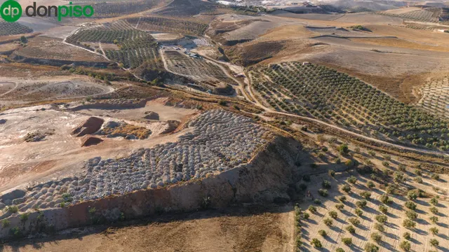 Amplio Terreno Rural en Avda Suspiro del Moro, Otura — 17