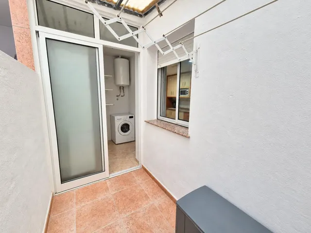 Estupendo piso con plaza de garaje en La Unión — 21