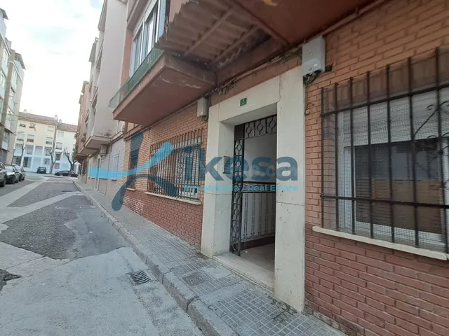 Venta de Piso a reformar en Lucena - Córdoba - foto 3