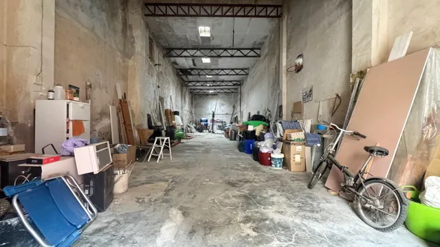 Almacén 265m² en venta - Centro urbano 4 — 2