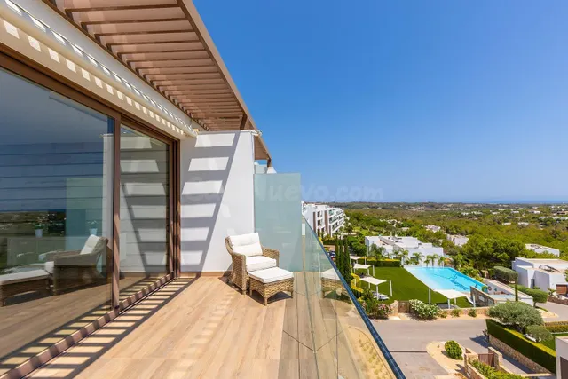 ATICO CON SOLARIUM PRIVADO. 2 DORM. 2BAÑOS. LAS COLINAS EN O - foto 2