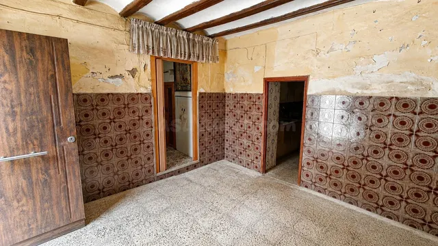 Ref- 08691 Salico vende Casa de 185 m2 para reforma integral - foto 3