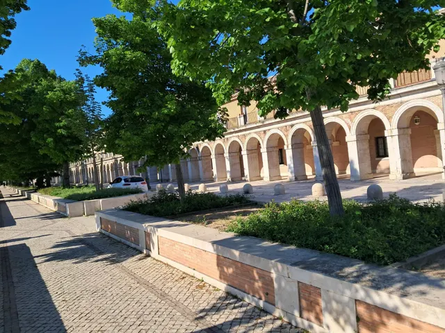 DÚPLEX DE OBRA NUEVA · 4 DORMITORIOS · 2 BAÑOS · EXTERIOR - CALLE SAN ANTONIO- ARANJUEZ — 28
