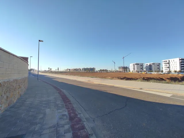 Parcelas Urbanas en La Mejor zona de Entrenúcleos — 9