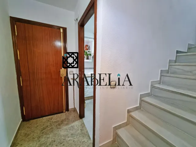 ¡Exclusiva Casa con Encanto en el Casco Histórico! (Junto a  - foto 3