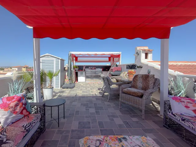 Exclusivo Adosado con excelente diseño y 2 amplias terrazas + solarium privado con vistas despejadas ( Sin gastos de comunidad ) — 38