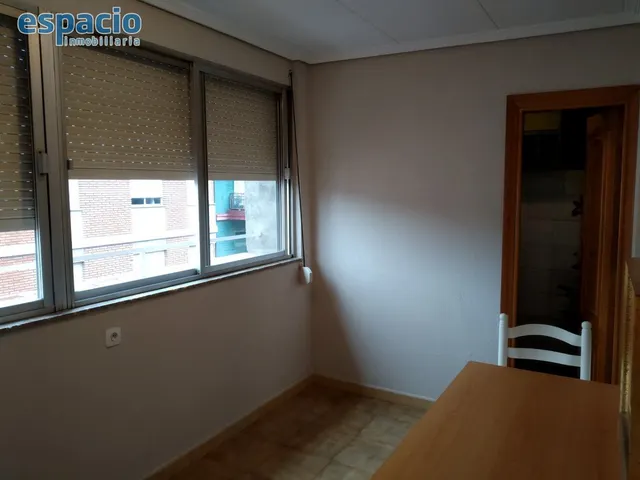 VENTA DE PISO LUMINOSO EN ZONA CENTRO — 9