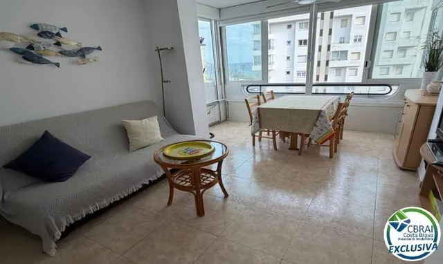 Piso de una habitación a 50 m de la playa — 16