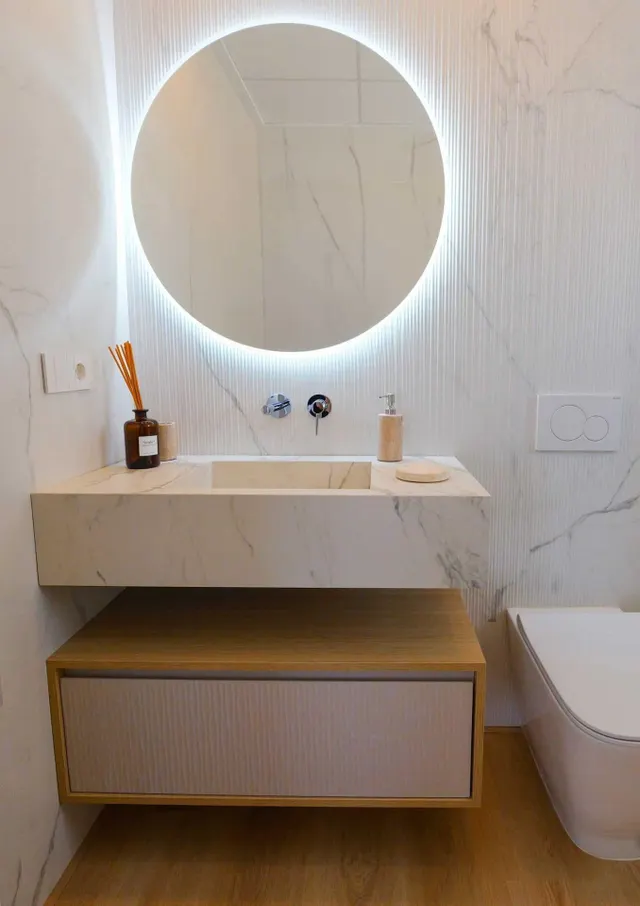 Apartamento 1 Dorm. de Lujo en Primerisima Linea con Vistas Piscina Parking y Gimnasio — 16