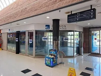 Local comercial 91m² en venta - Centro comercial a barca - foto 2