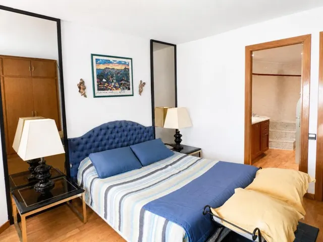 Exclusivo piso con vistas a Montserrat en pleno centro de Manresa — 9