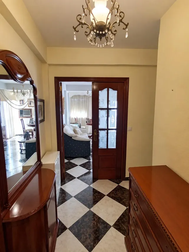 Piso en la zona de Levante con Terraza, exterior y muy Luminoso. — 14