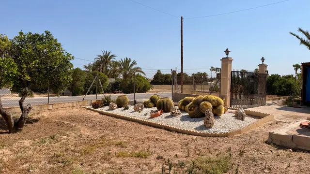 OPORTUNIDAD CERCANO AL CASCO URBANO — 27