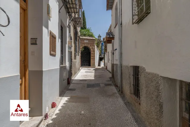 Espectacular casa con vistas directas a la Alhambra y Licencia Turística Activa en el Albaicín — 2