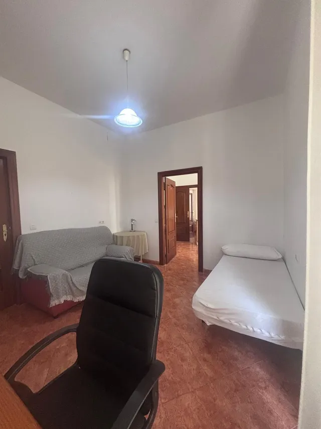 ¡Piso para Estudiantes en el Corazón de Granada! ✨ — 9