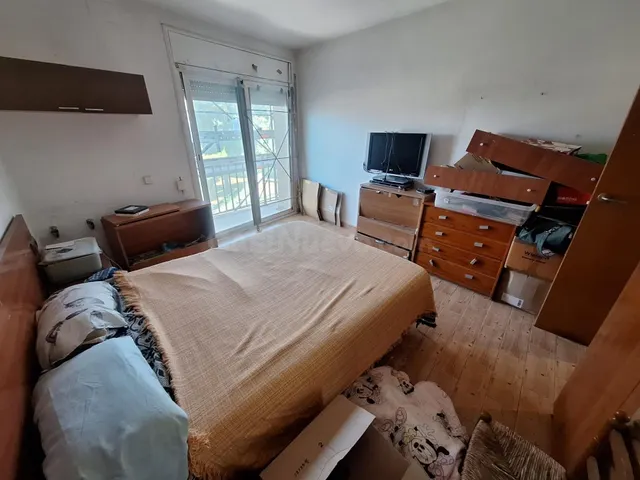 PISO CON 3 habitaciones Y BALCÓN EN POBLENOU — 9