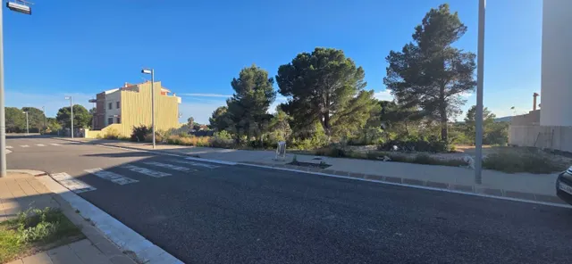 Parcelas Urbanas en Zona Residencial y a Pasos de la Playa - foto 2