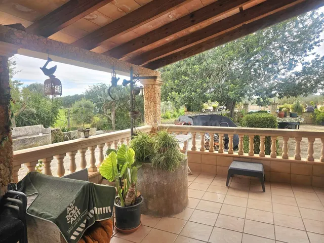 Encantadora Finca Rústica en Llucmajor con Piscina y Amplios - foto 4