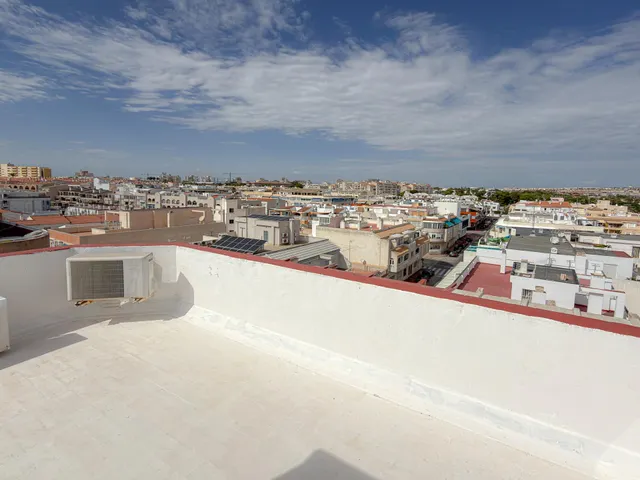 Playa del Cura! Ático con gran potencial y 1 dormitorio + 2 adicionales en dos terrazas, solárium privado enorme con vistas panorámicas (550 metros playa del cura) — 7