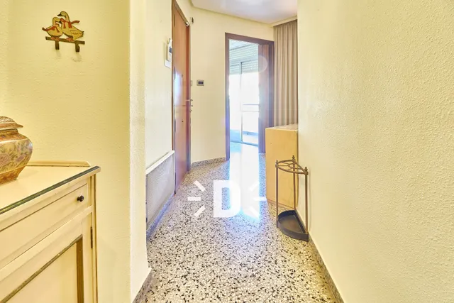 SE ALQUILA VIVIENDA EN VALENCIA — 12