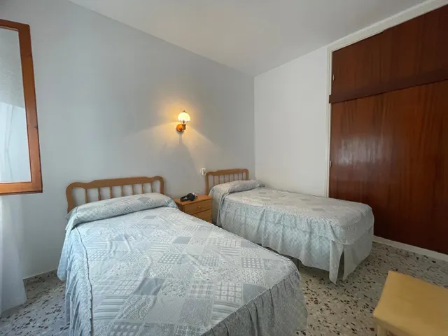 Ático de 3 dormitorios con amplia terraza y vistas al mar en Guardamar del Segura — 17