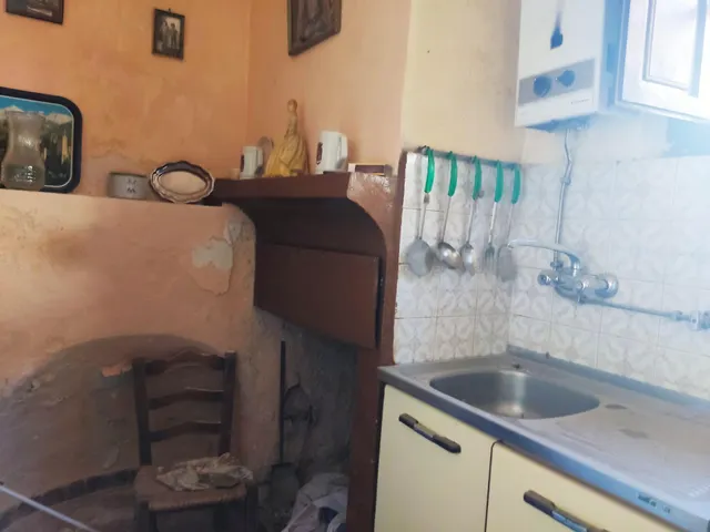 VIVIENDA EN SALERES  ( EL VALLE). — 7