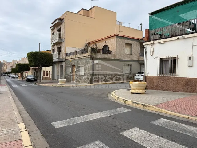 VIVIENDA DE PLANTA BAJA EN SANTA MARIA DEL AGUILA - foto 4