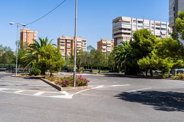 OPORTUNIDAD EN VENTA DE PISO DE 2 DORMITORIOS EN PLAYA DE SAN JUAN (ALICANTE) A 8 MINUTOS ANDANDO DE LA PLAYA — 27