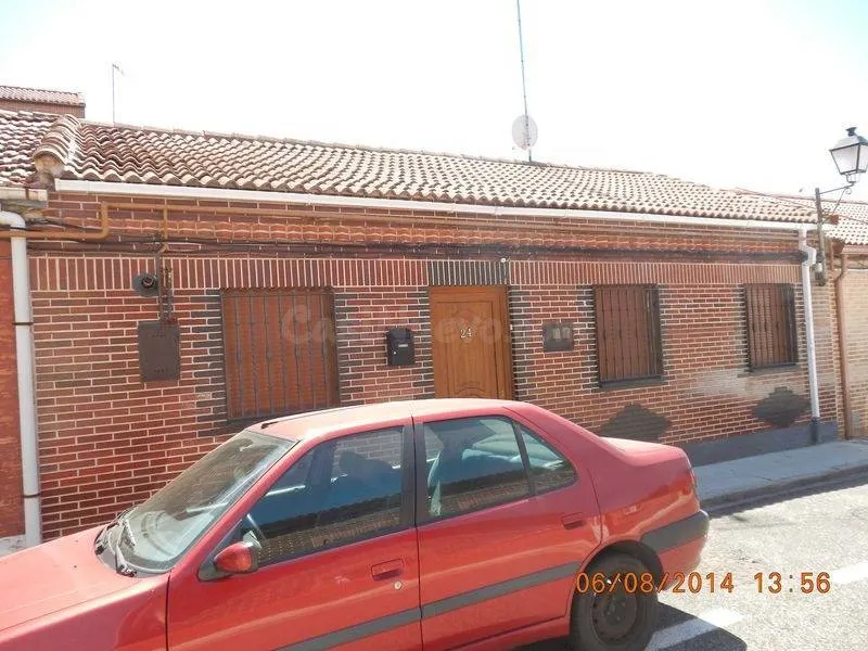 VENTA DE CASA EN PALENCIA + ALMACEN