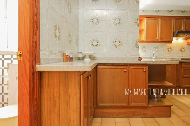 Piso 4 habitaciones 108m² en venta - Arenales — 38