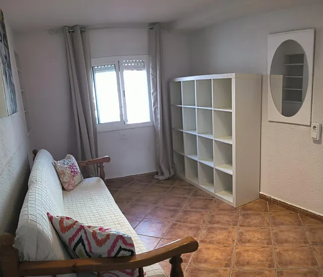 Amplia Planta Baja en el Centro de Tortosa sin Comunidad — 15