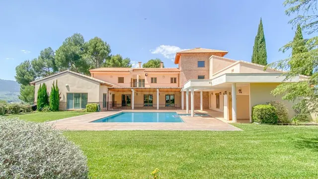 Villa 7 habitaciones 1529m² en venta - Comunidad valenciana