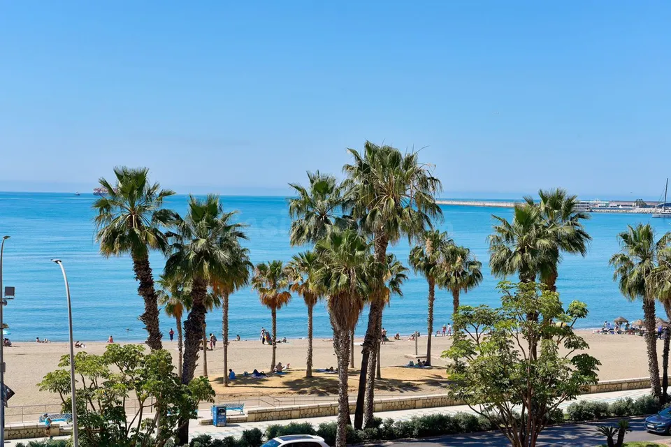 Ático 3 habitaciones 200m² en venta - Malagueta - Monte Sancha