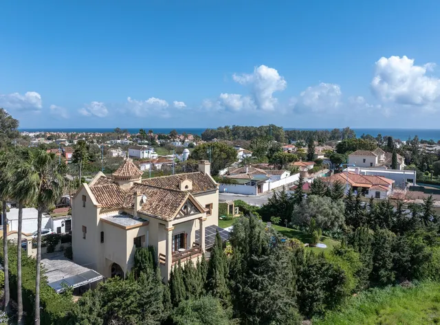 Chalet 5 habitaciones 362m² en venta - Marbella — 2