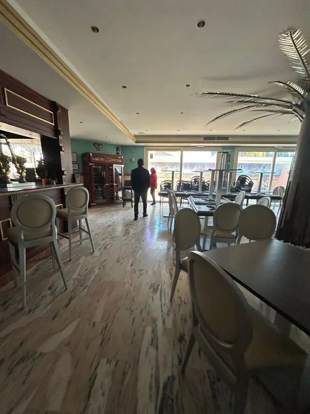 Restaurante 7 habitaciones 756m² en venta - Paraiso-Barronal — 19