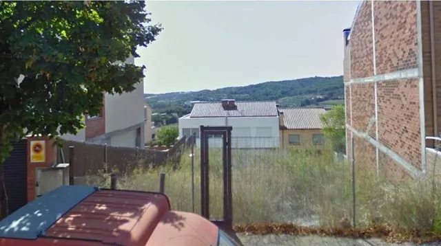PARCELA URBANA EN LA ZONA DE "EL PADRÑ" — 5