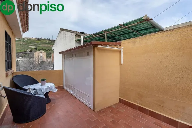 Fantástica casa en bola de oro — 33