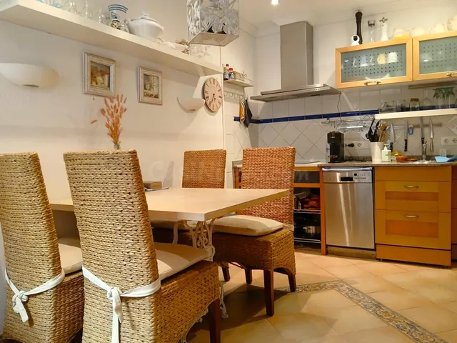ELEGANTE CASA A 180M DE LA PLAYA EN EL CENTRO DE VINARÒS - foto 3
