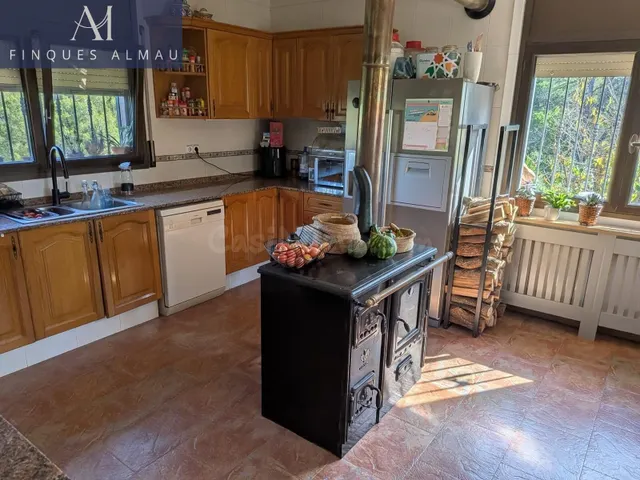 Casa o chalet independiente en venta en Sant Llorenç d'Horto - foto 2
