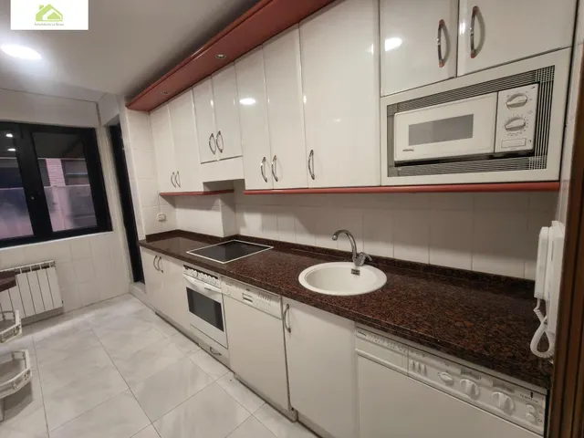 Piso en alquiler en avenida portugal de 4 dormitorios con garaje y trastero — 10