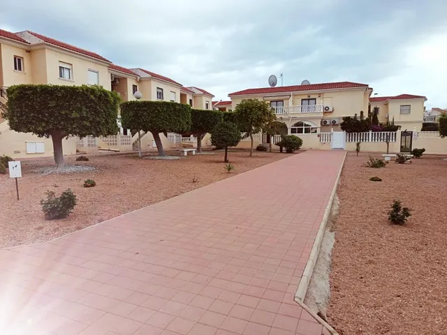 MAGNIFICO BUNGALOW EN PLANTA BAJA, IDEAL COMO VACACIONAL — 13